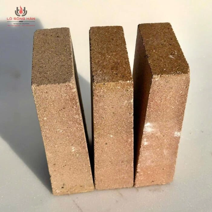 Khi Nào Nên Sử Dụng Gạch Búa - H13/ H14 Trong Lò Công Nghiệp?