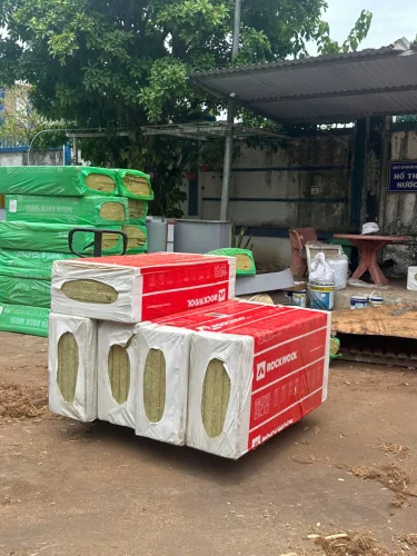 Bông thuỷ tinh tỷ trọng 120, KT (1200x600x50)mm